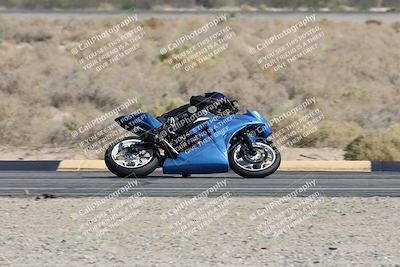 media/Nov-01-2025-CVMA (Sat) [[fc0f7531b8]]/Race 4-500-400-350 Supersport/